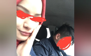 Türbanlı Tuğçe