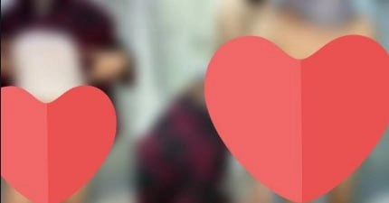 Duşta nazikçe gömleğinin arasından iri memelerini çıkaran Türbanlı