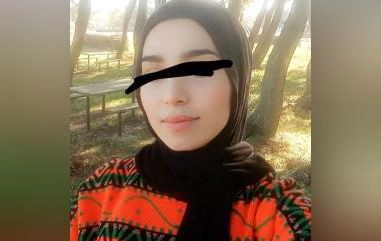Türbanlı kızın video ve resimleri
