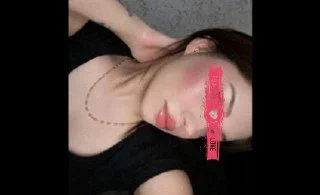 İsimsiz Güzel Göğüslü Hatun
