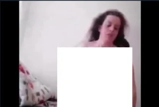 Denizlili mahalle muhtarı sert s*ktiği hatun yorulunca “buraya oturmaya gelmedik hadi devam” diyor