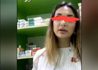 Eczacı hatunu azar uygulamasında soyuyorlar