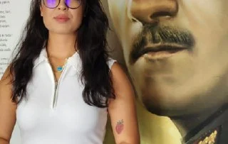 Konyalı azgın Türkce ögretmeni sex manyagı bi kadınmış