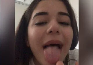 Manitayle Görüntülü Yapan Bengü