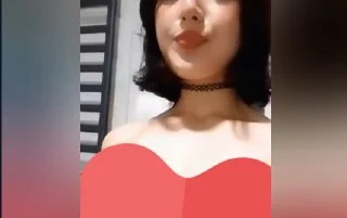 Tarzı çok farklı, amcığı tazecik ve tertemiz