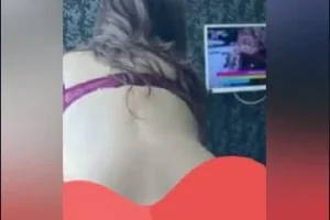 amcığ doyurmadı diya daracık götünü veriyor tamamı linkte