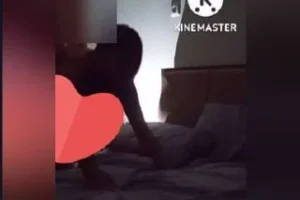 arkadaşın  *nne'si bu da reel olay! g*zli tamamı linkte