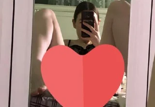 Bir yaz instagram aşk meşk hayaliyle girip sadece sikiş nudeleri ile çıktığımız serüvenlerden biri daha