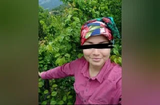 Karadenizli güzel hatunun güzel resimleri türbanlı