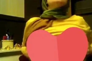 Türbanlının Başka bir Uygulama da Yaptığı Show tamamı linkte