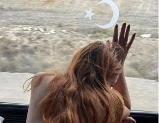 Turuncuya Zaafımız Olacak Bu Nedir Hatun tren vagonunda bile sikişmiş, aşırı azgın bu belli.