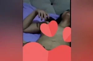 üniversiteliyi parmağıyla ağlatıyor